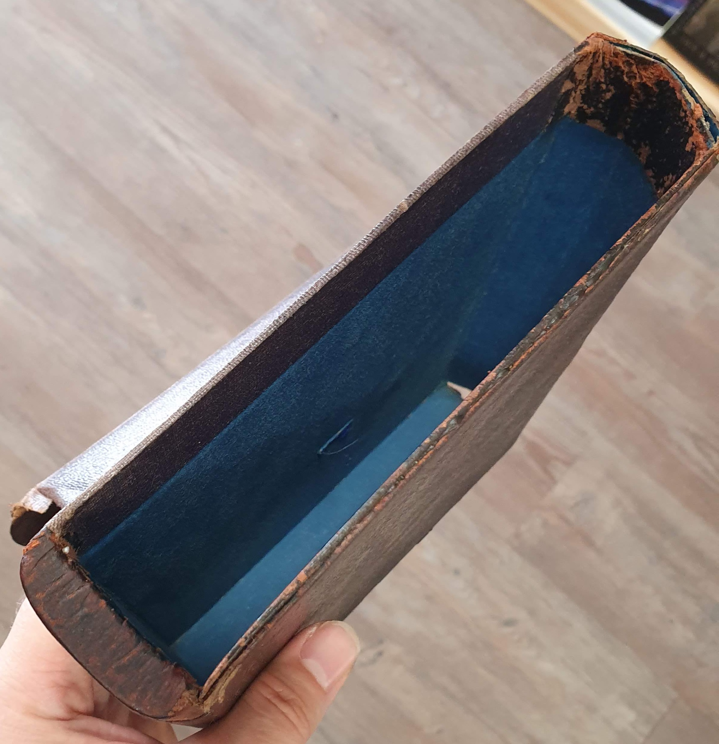 Thumbnail Image